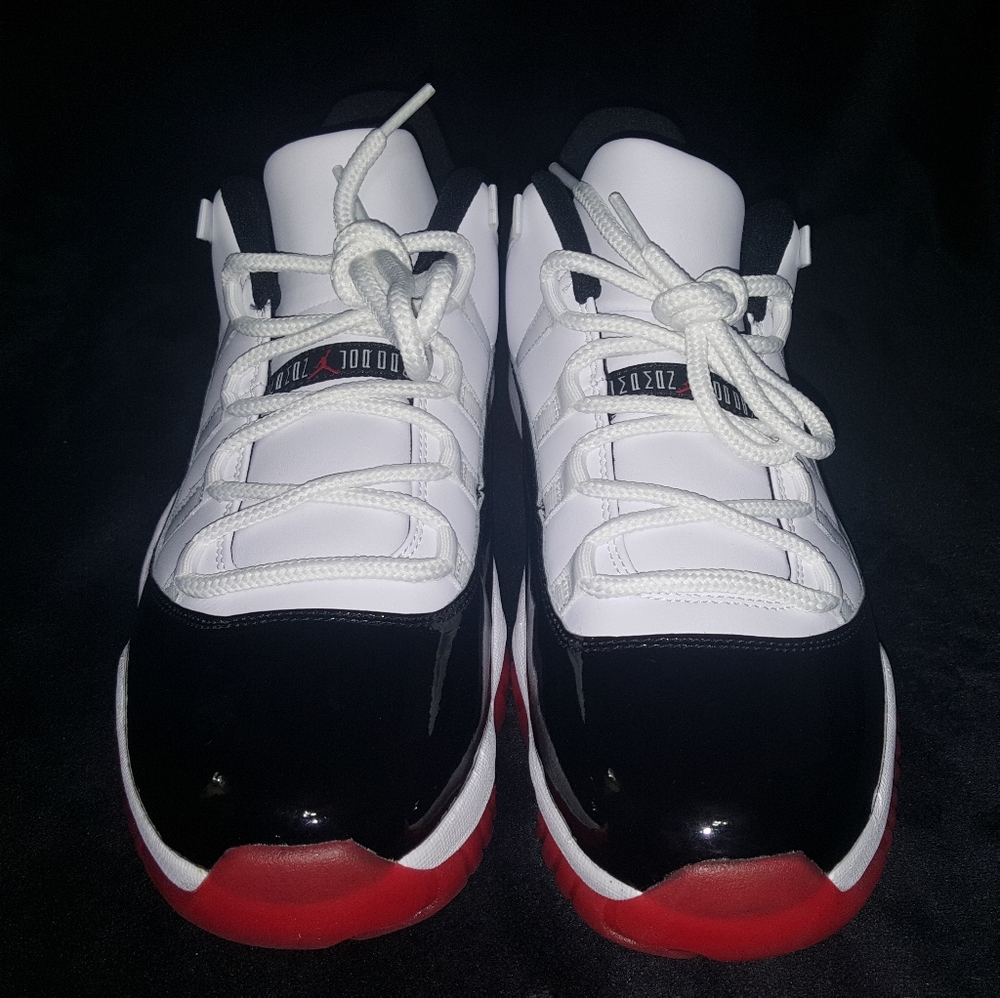*SOLD* Jordan Retro 11 Concord Breds "Cornbreds"